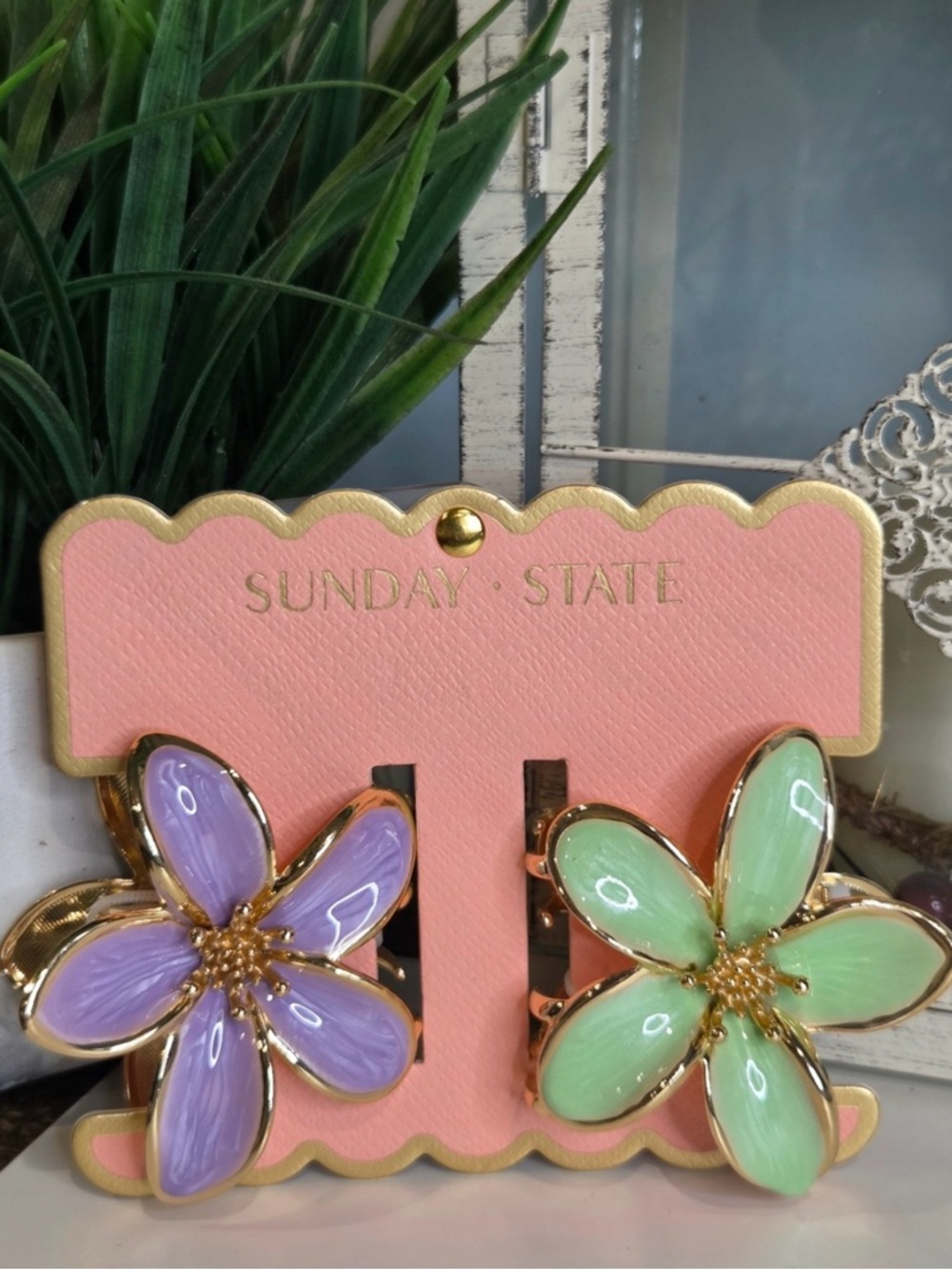 NWT Sunday State Floral Lavender
& Mint Hair Clips
